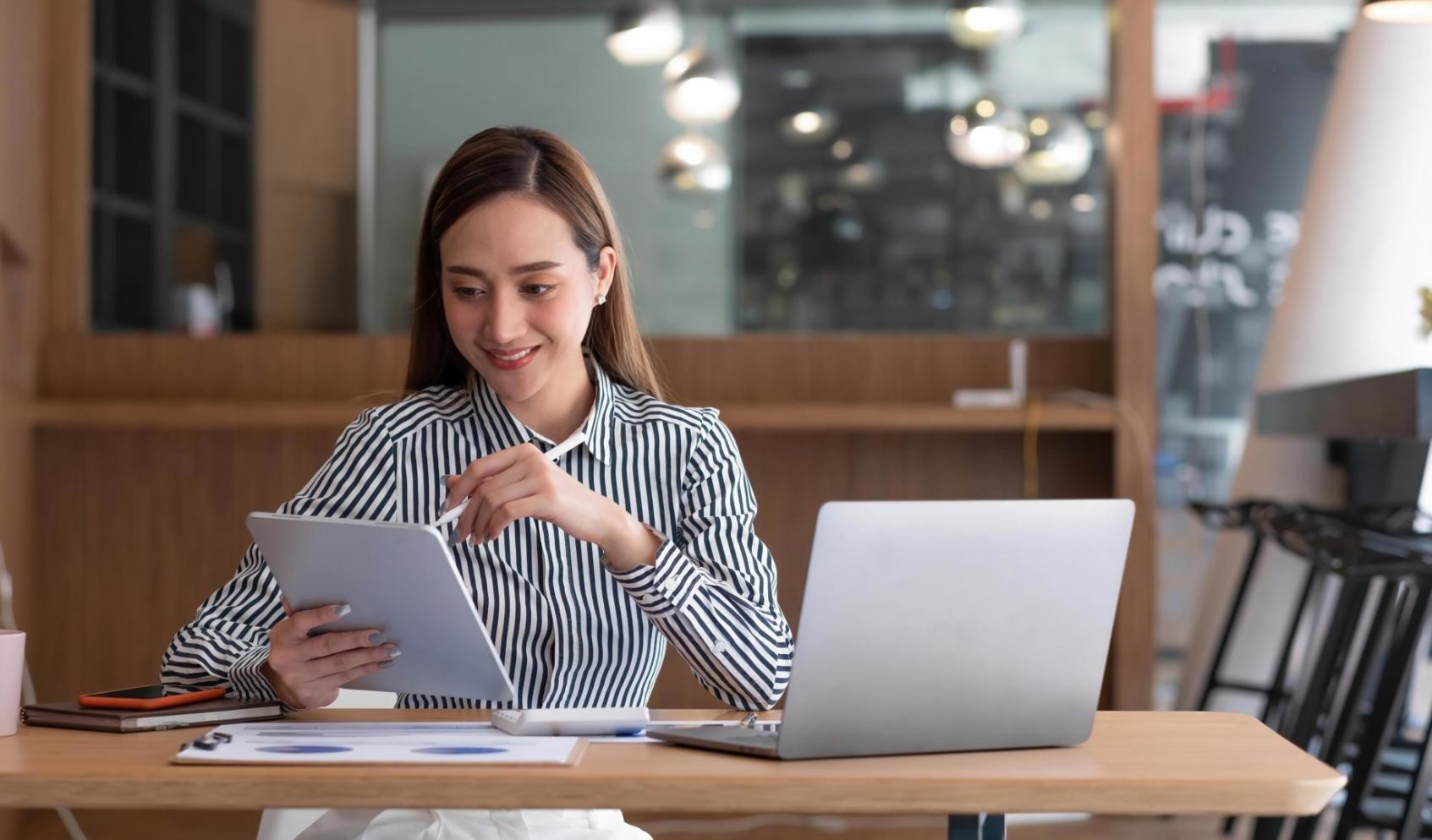 Live data review during monetization implementation